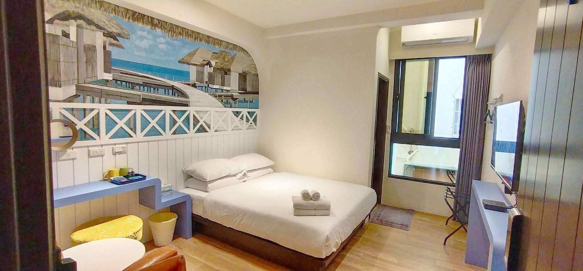 高雄GO HOME民宿雙人房 舒適住宿 鹽埕區民宿推薦